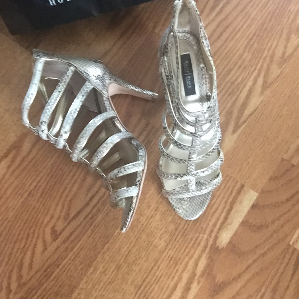 Heels - Picture 2 of 3